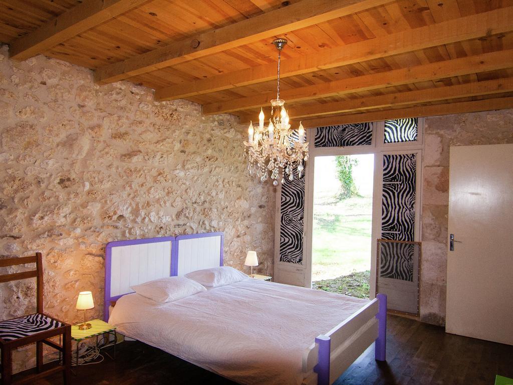 Warm Mansion With Swimming Pool In Sigoul S Villa Pomport Buitenkant foto