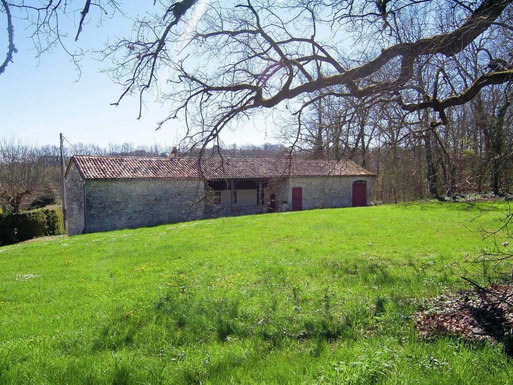 Warm Mansion With Swimming Pool In Sigoul S Villa Pomport Buitenkant foto